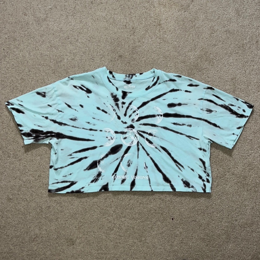 Hollister cropped tee